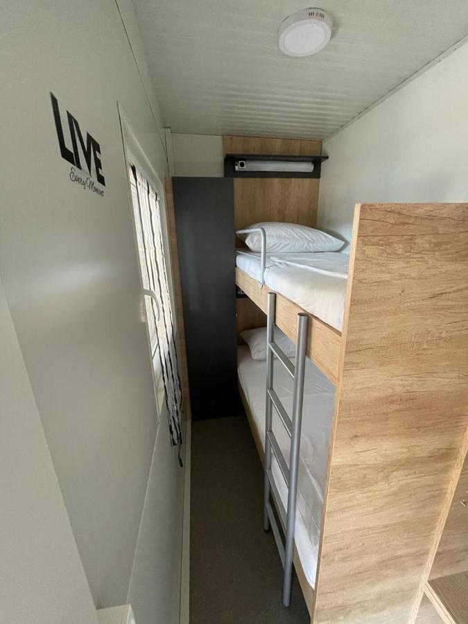 H&S Mobile Home Privlaka  Buitenkant foto