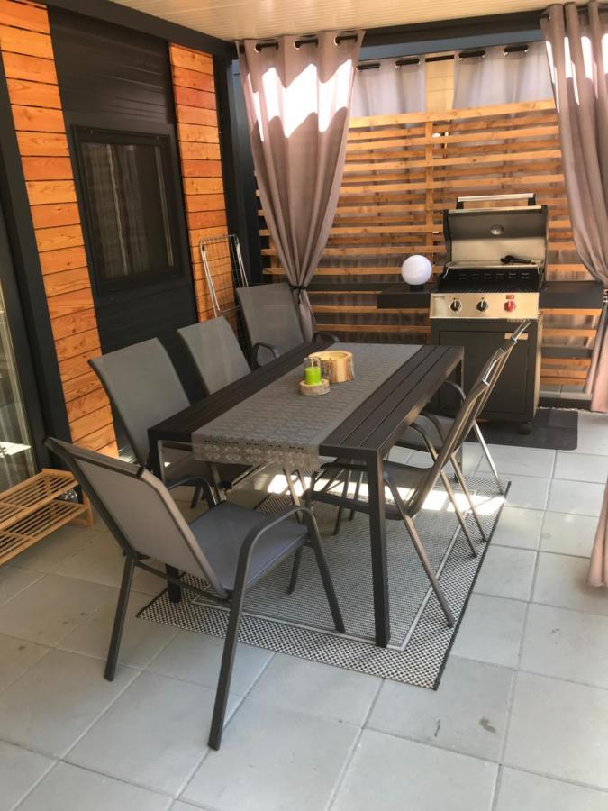 H&S Mobile Home Privlaka  Buitenkant foto
